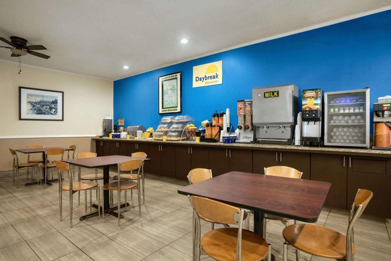 Days Inn By Wyndham Hardeeville/ I-95 State Line Екстер'єр фото