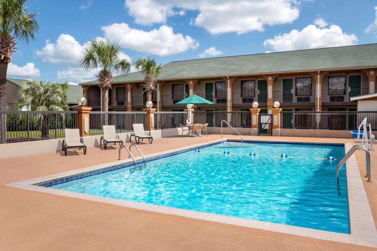 Days Inn By Wyndham Hardeeville/ I-95 State Line Екстер'єр фото